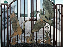 metal-heron-gates